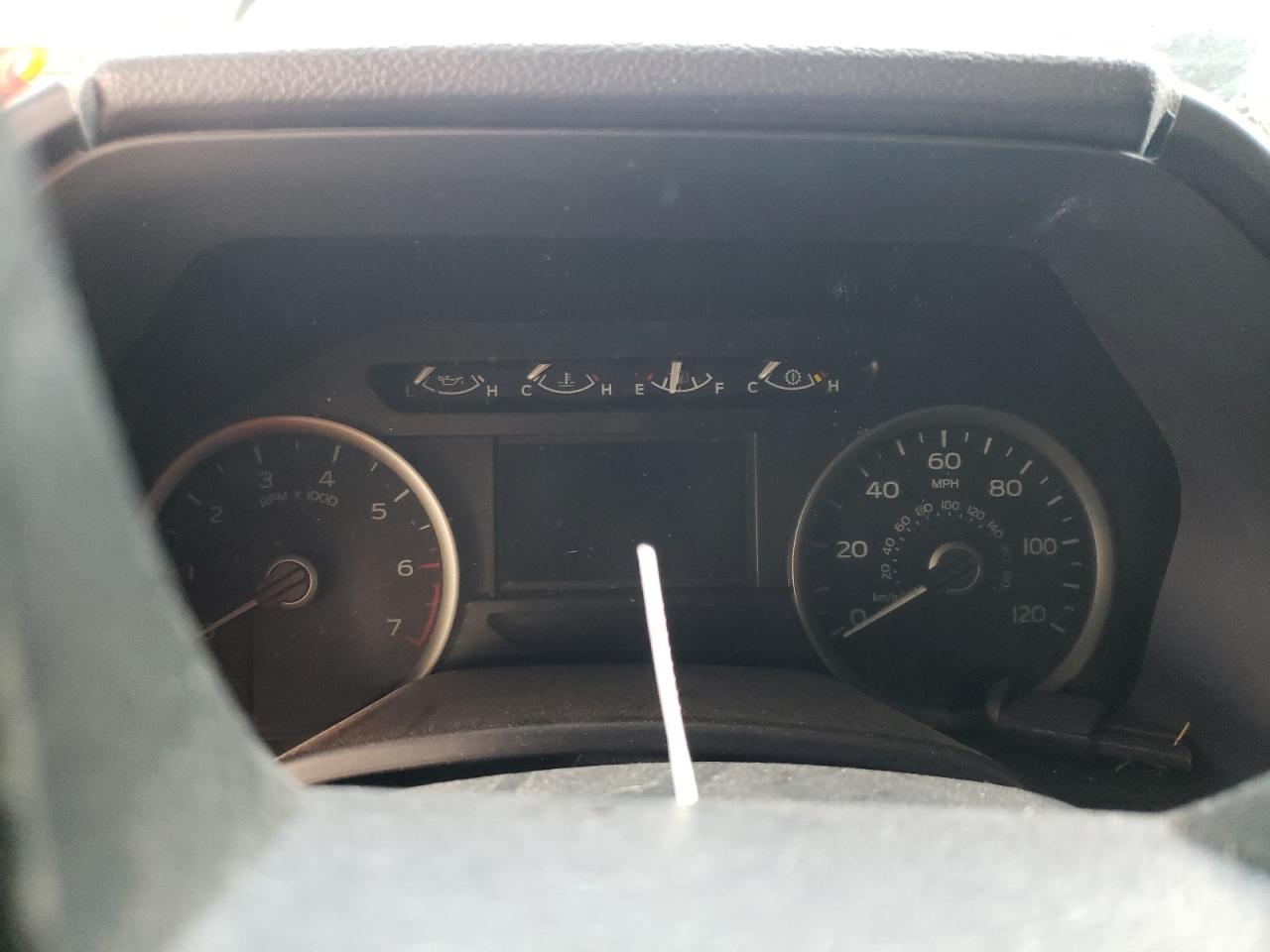 Ford F-150 Supercrew Image 11