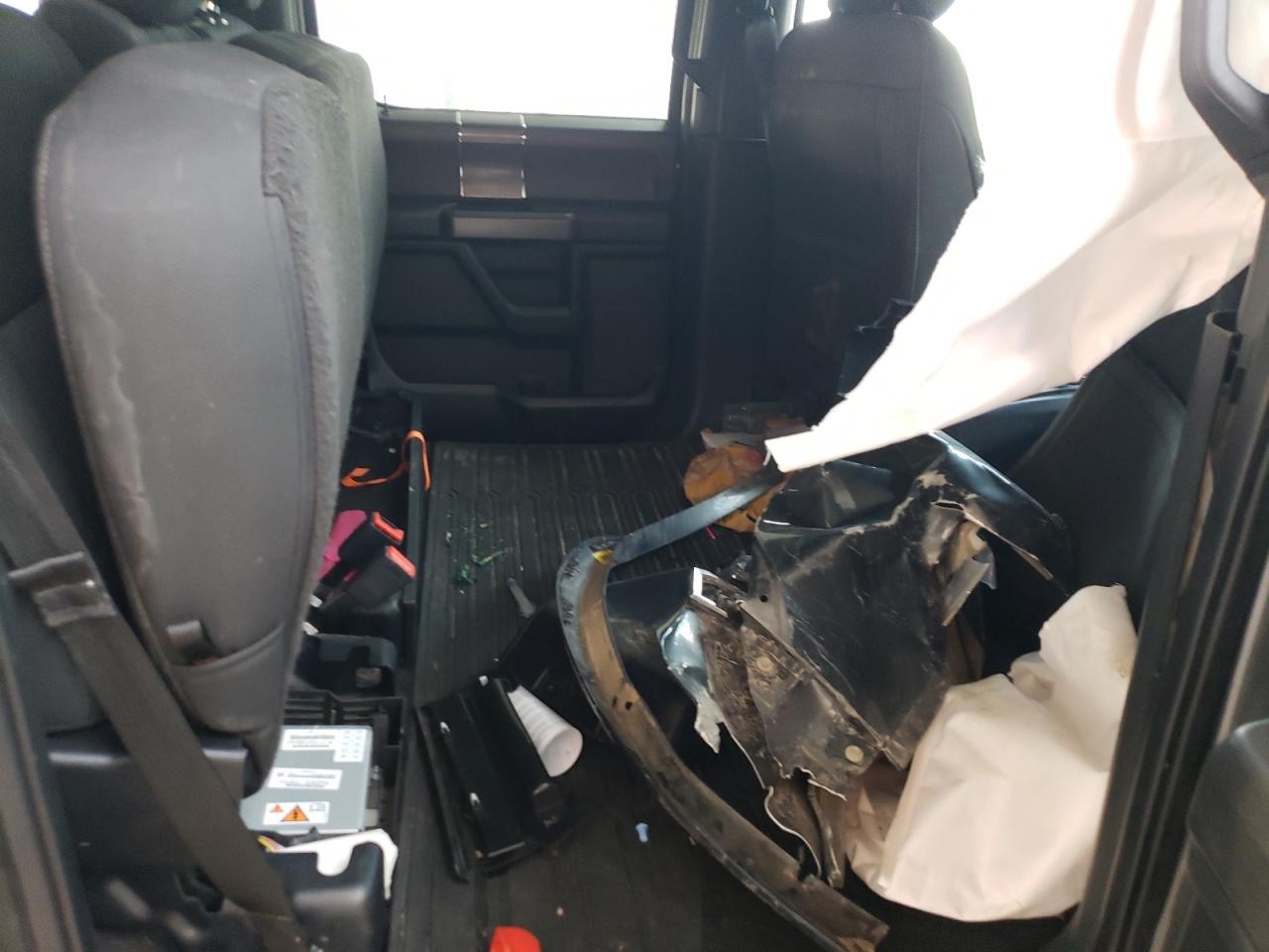 Ford F-150 Supercrew Image 3