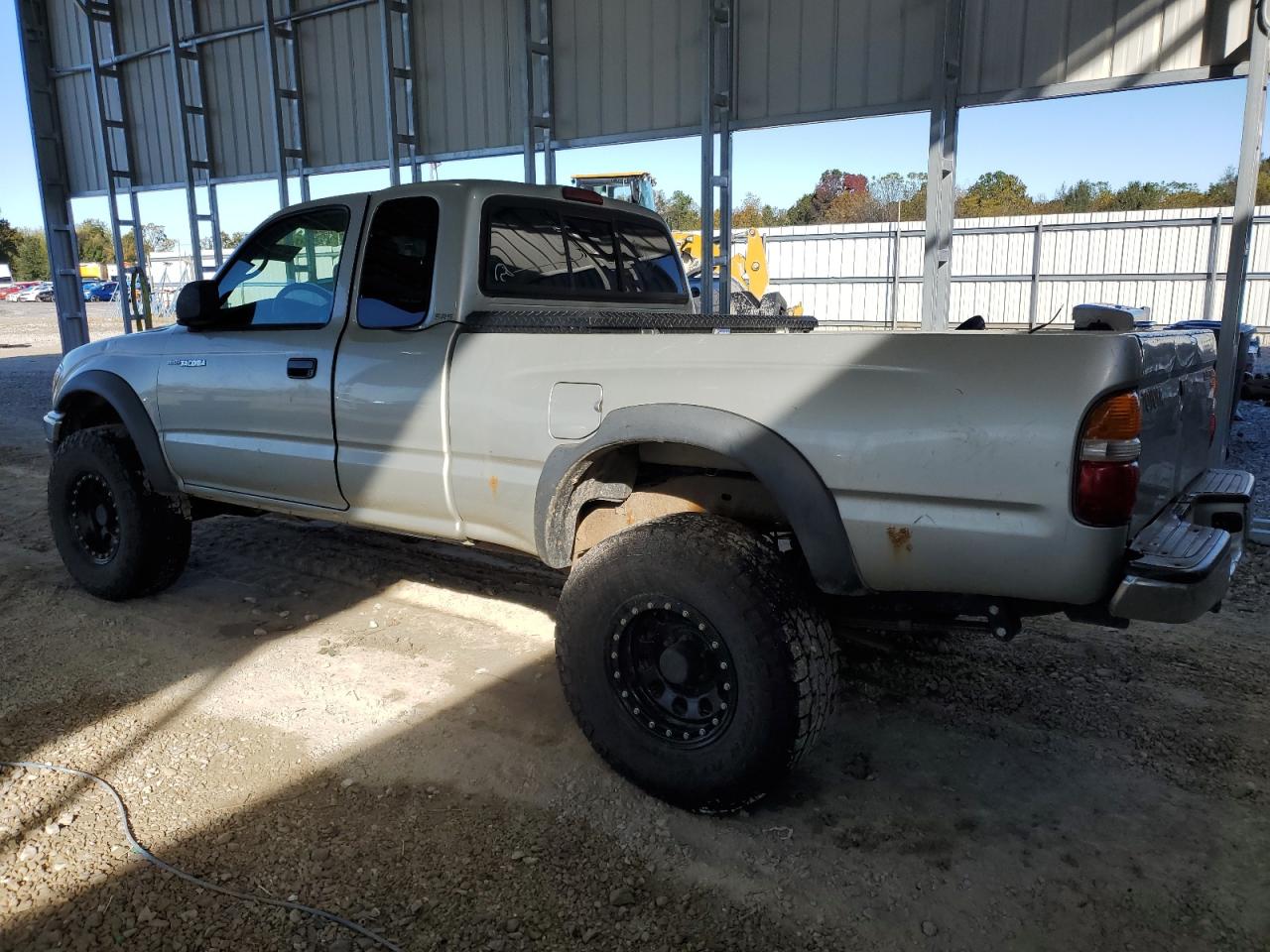 Toyota Tacoma Xtracab Image 3