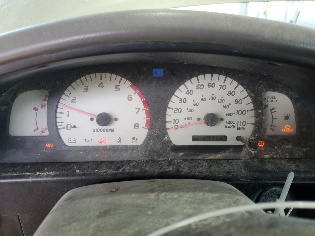 Toyota Tacoma Xtracab Image 9