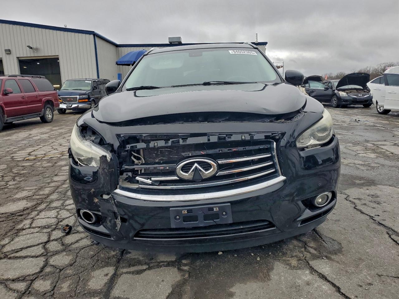 INFINITI JX35 Image 3