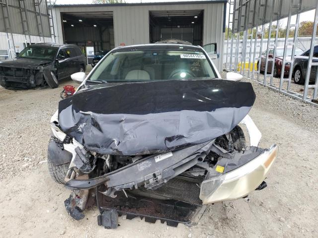 Volkswagen CC Luxury Image 9