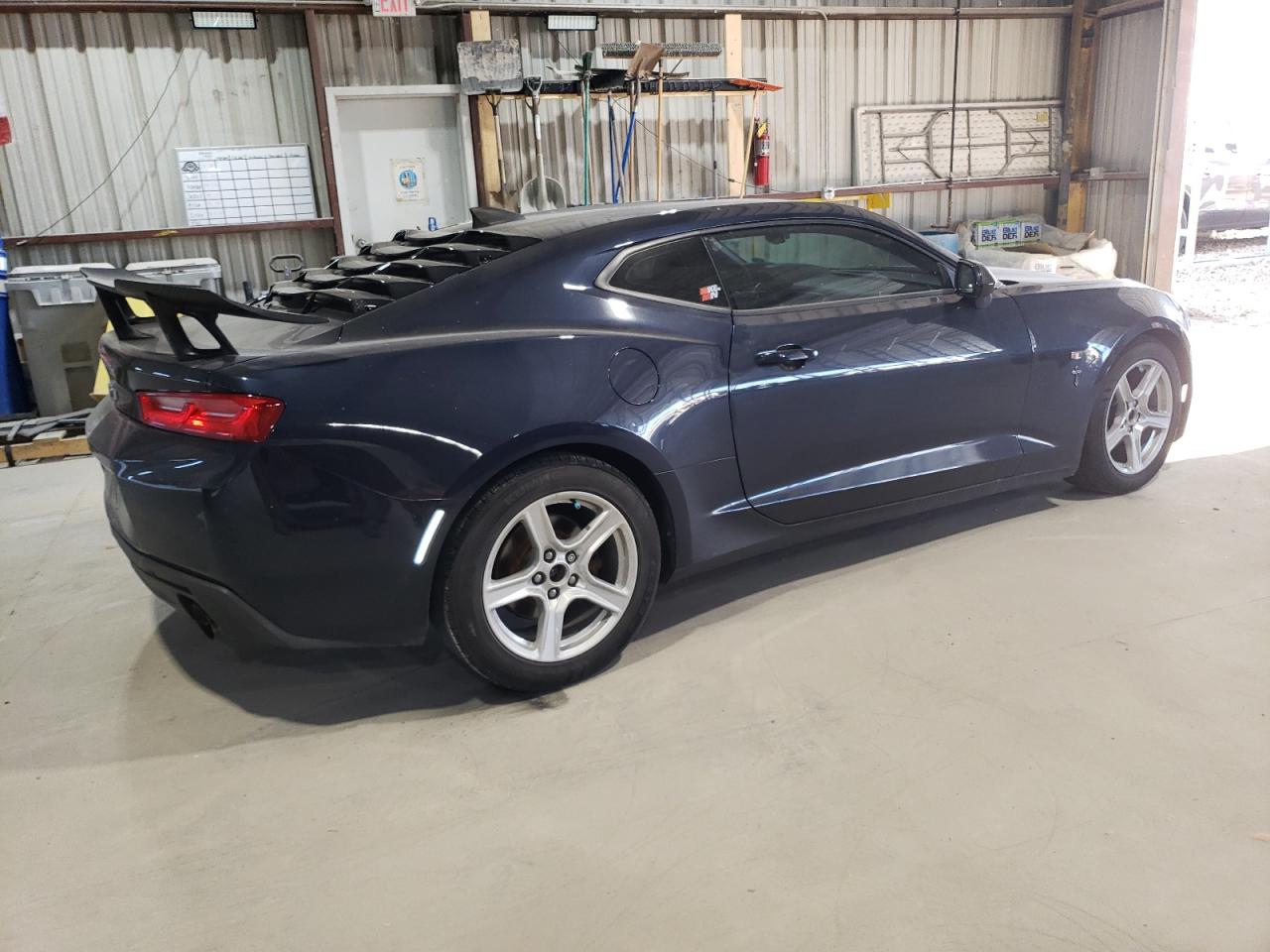 Chevrolet Camaro Lt Image 6