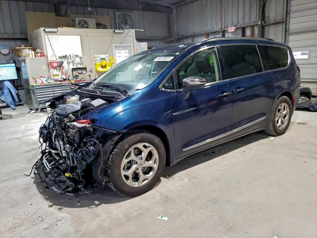  Salvage Chrysler Pacifica