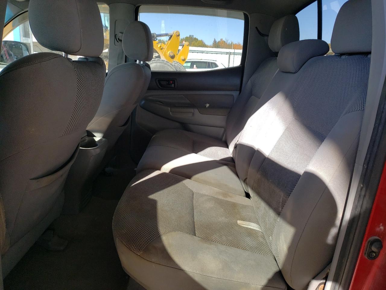 Toyota Tacoma Double Cab Image 10