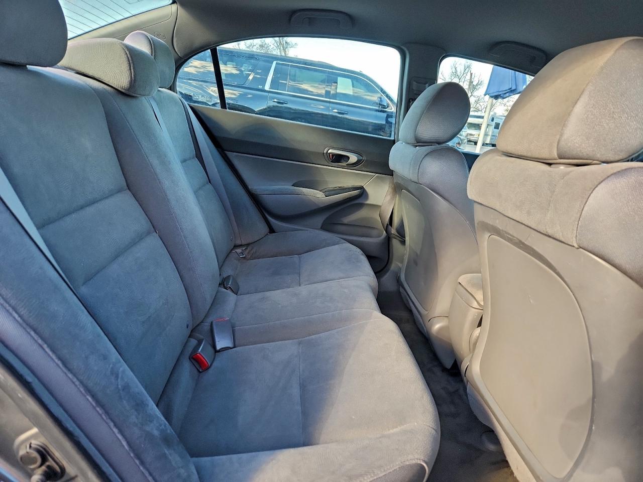 Honda Civic Lx Image 9