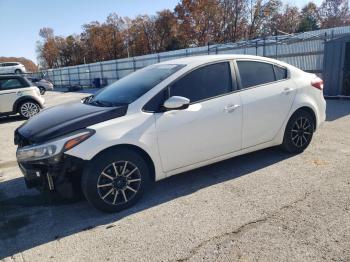  Salvage Kia Forte