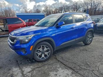  Salvage Kia Seltos