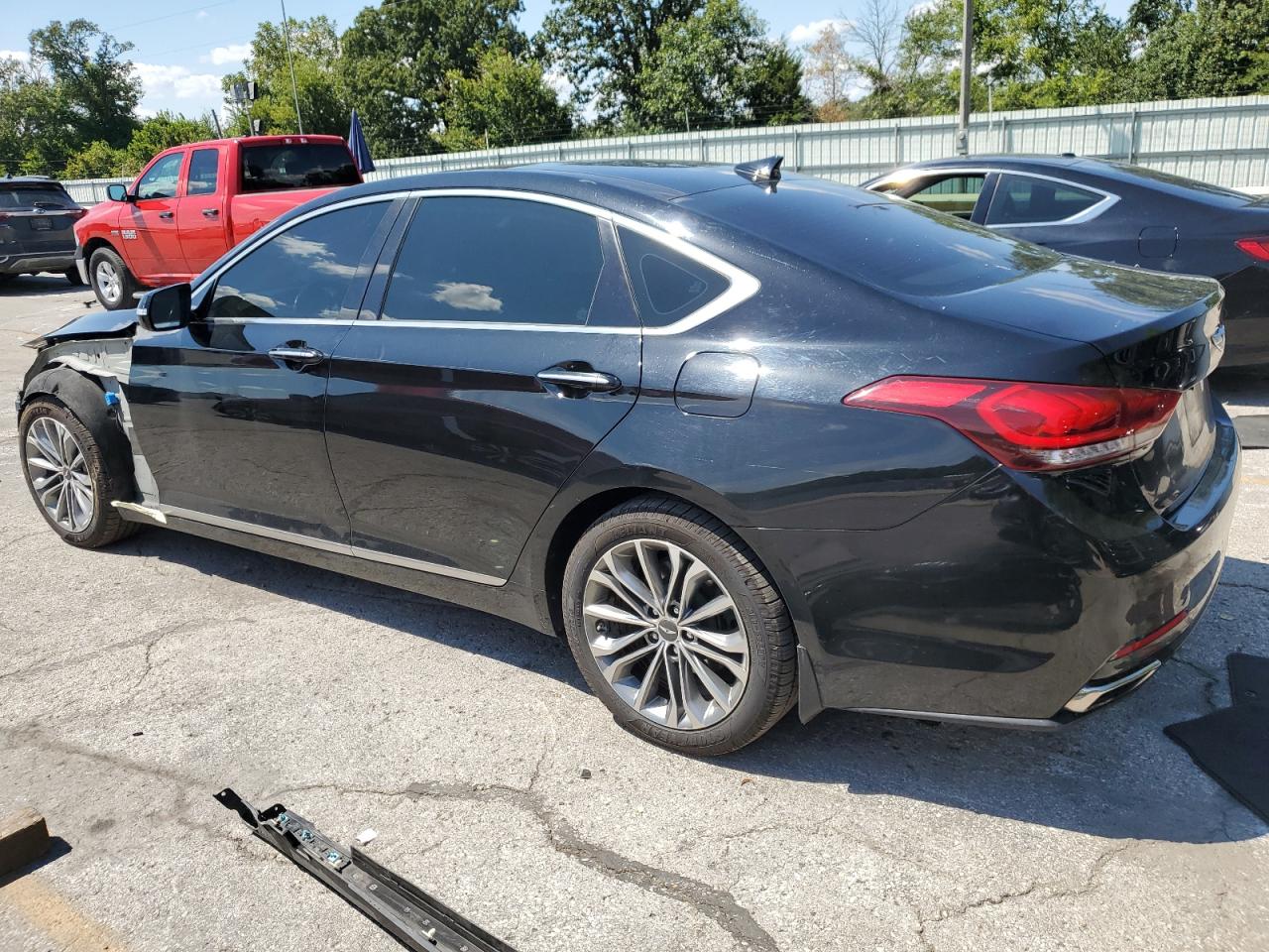 Hyundai Genesis 3.8l Image 10