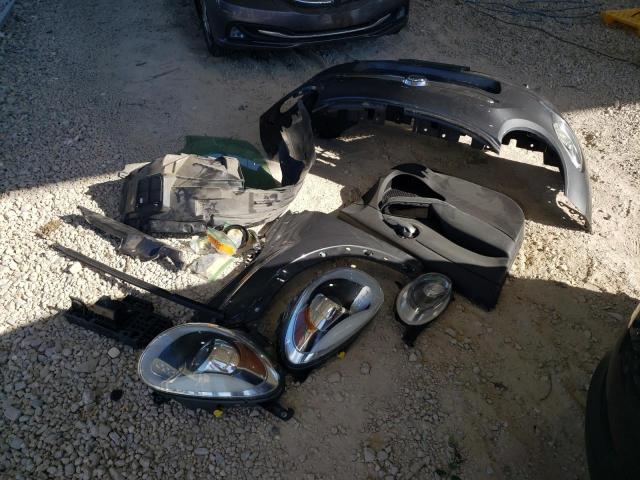 FIAT 500 Lounge Image 13