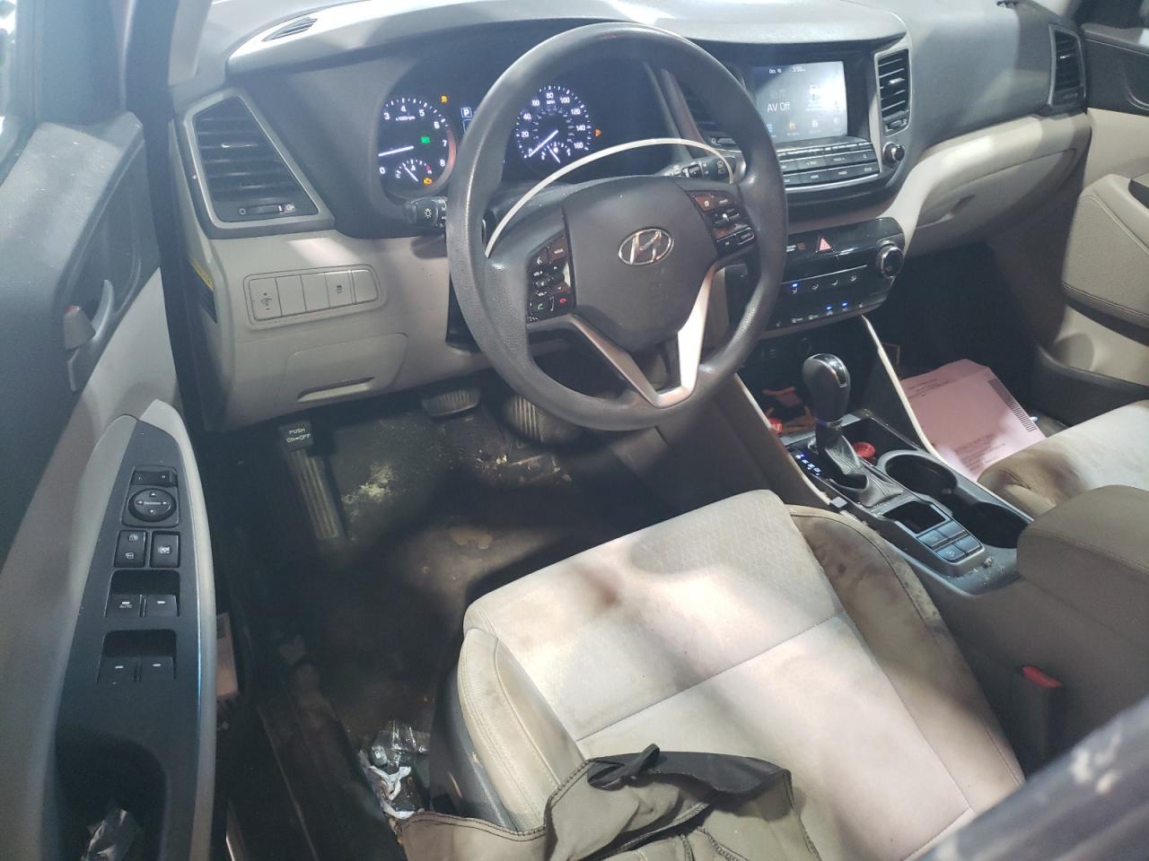 Hyundai TUCSON Sel Image 10