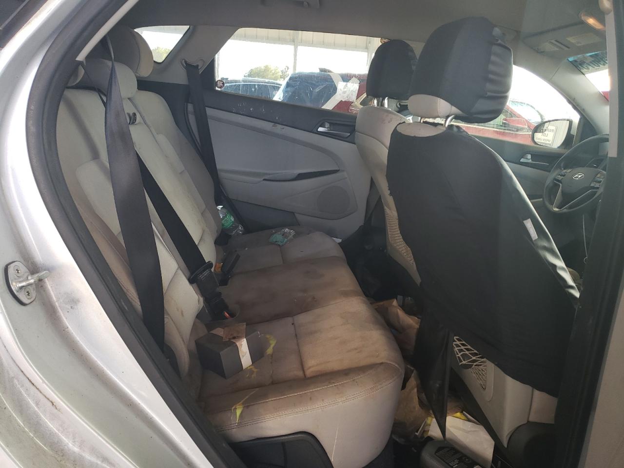 Hyundai TUCSON Sel Image 12