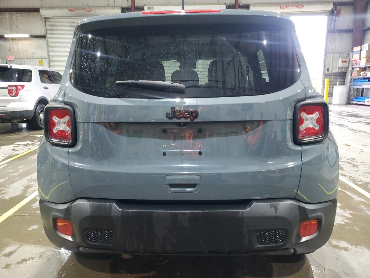 Jeep Renegade Latitude Image 9