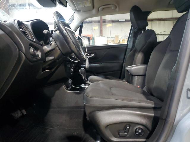 Jeep Renegade Latitude Image 2