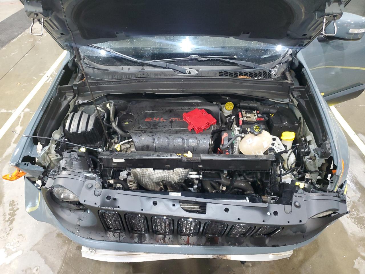 Jeep Renegade Latitude Image 11