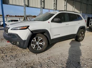  Salvage Jeep Cherokee