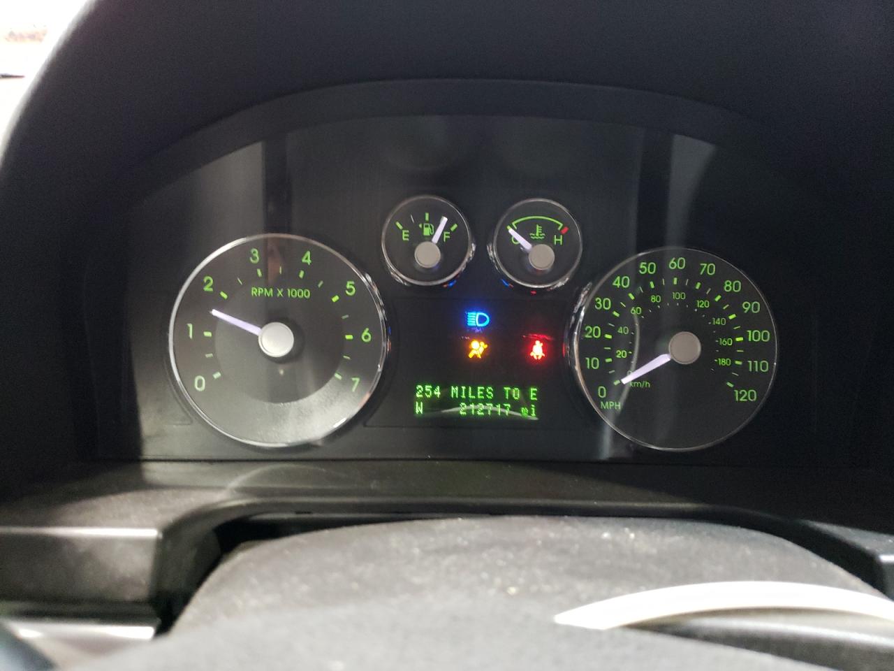 Mercury Milan Premier Image 13