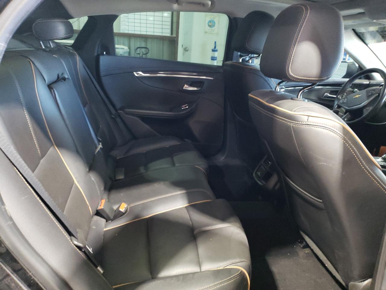 Chevrolet Impala Premier Image 13