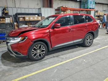  Salvage Mitsubishi Outlander