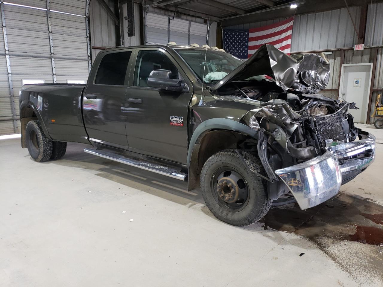 Dodge Ram 3500 St Image 9