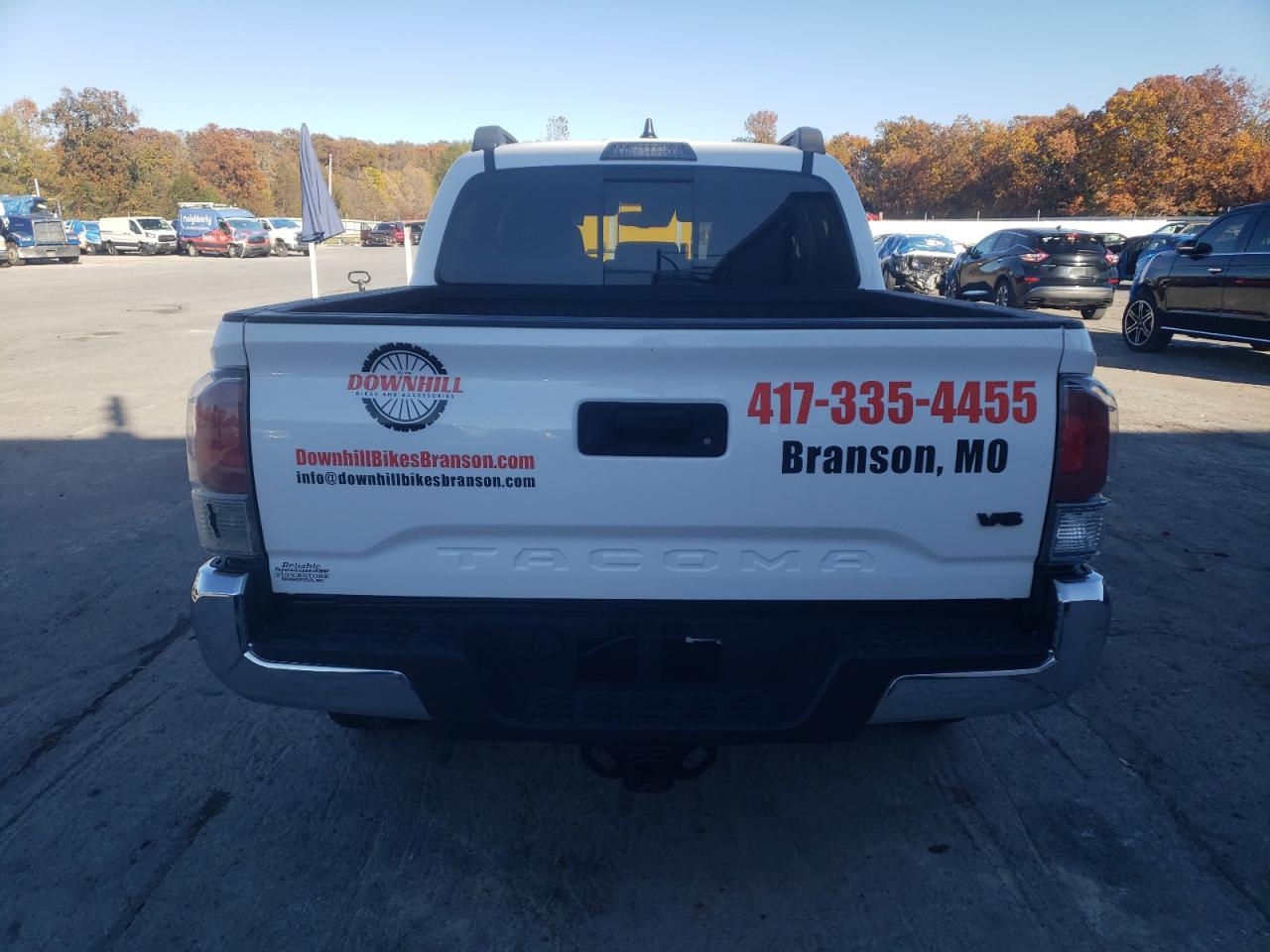 Toyota Tacoma Double Cab Image 5