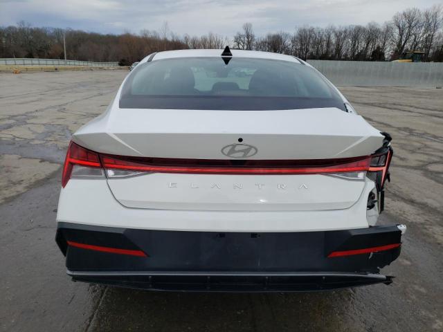 Hyundai ELANTRA Sel Image 10