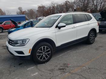  Salvage Volkswagen Tiguan