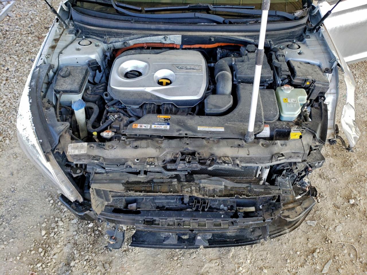 Hyundai SONATA Hybrid Image 10