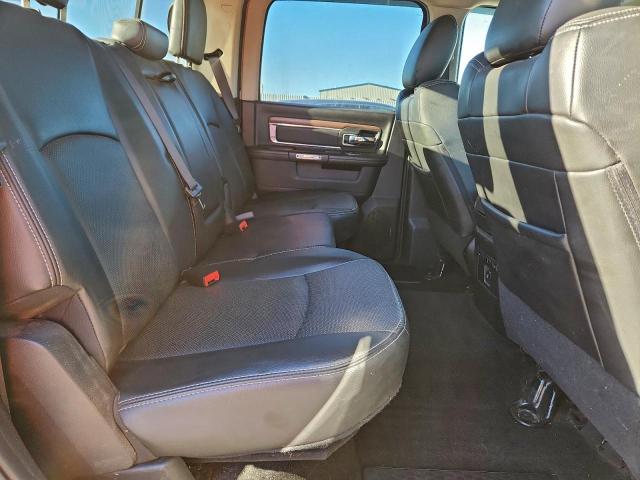 Ram 1500 Laramie Image 4