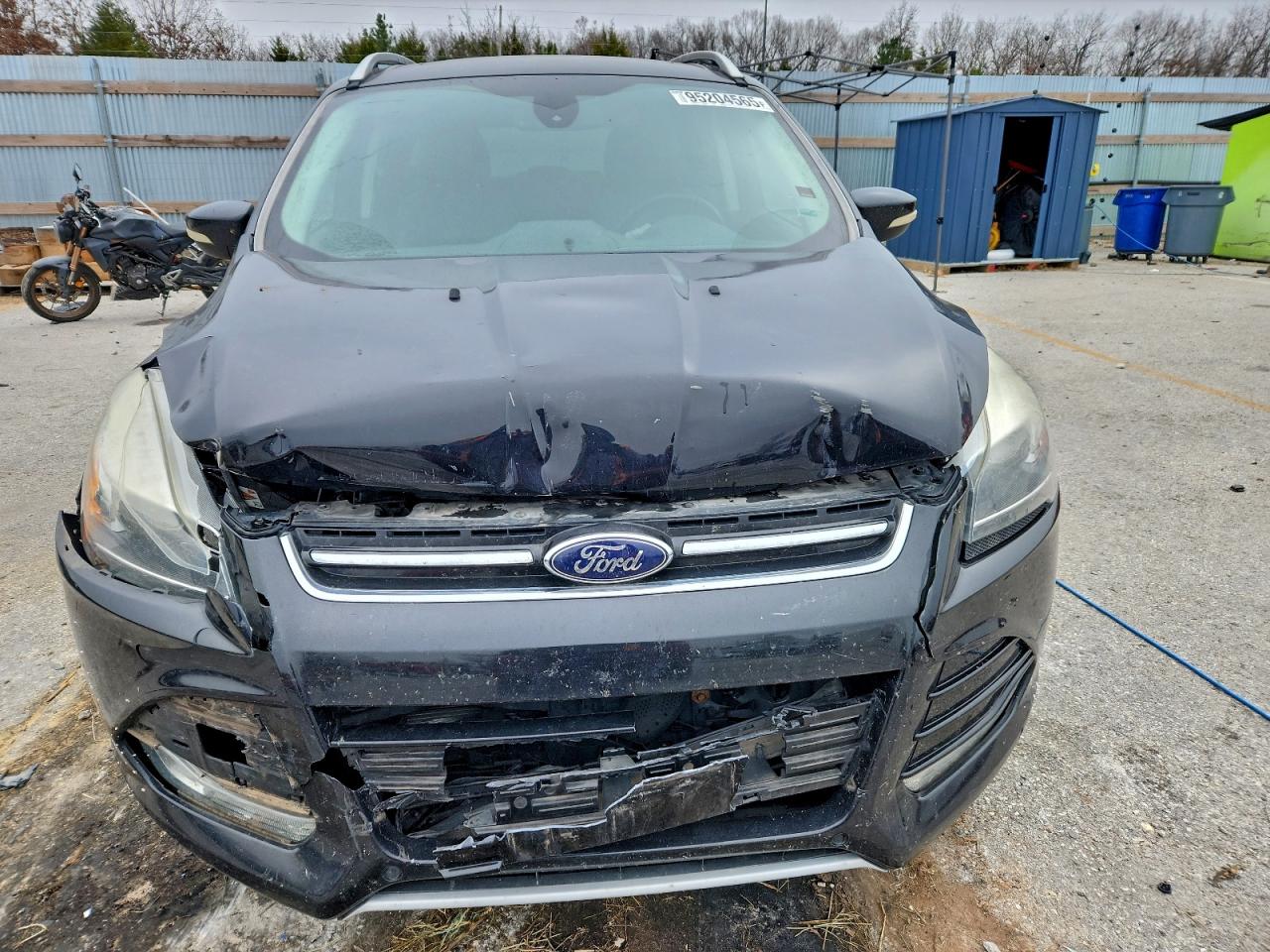 Ford Escape Titanium Image 2