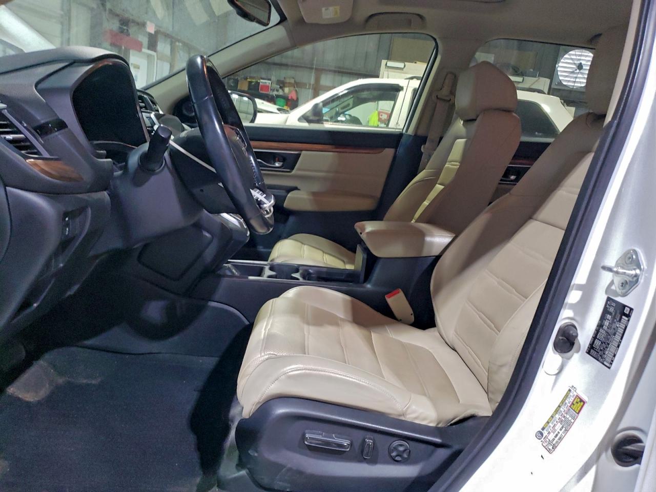 Honda Crv Touring Image 3