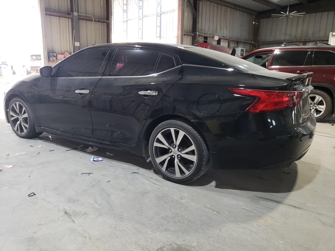 Nissan Maxima 3.5s Image 5