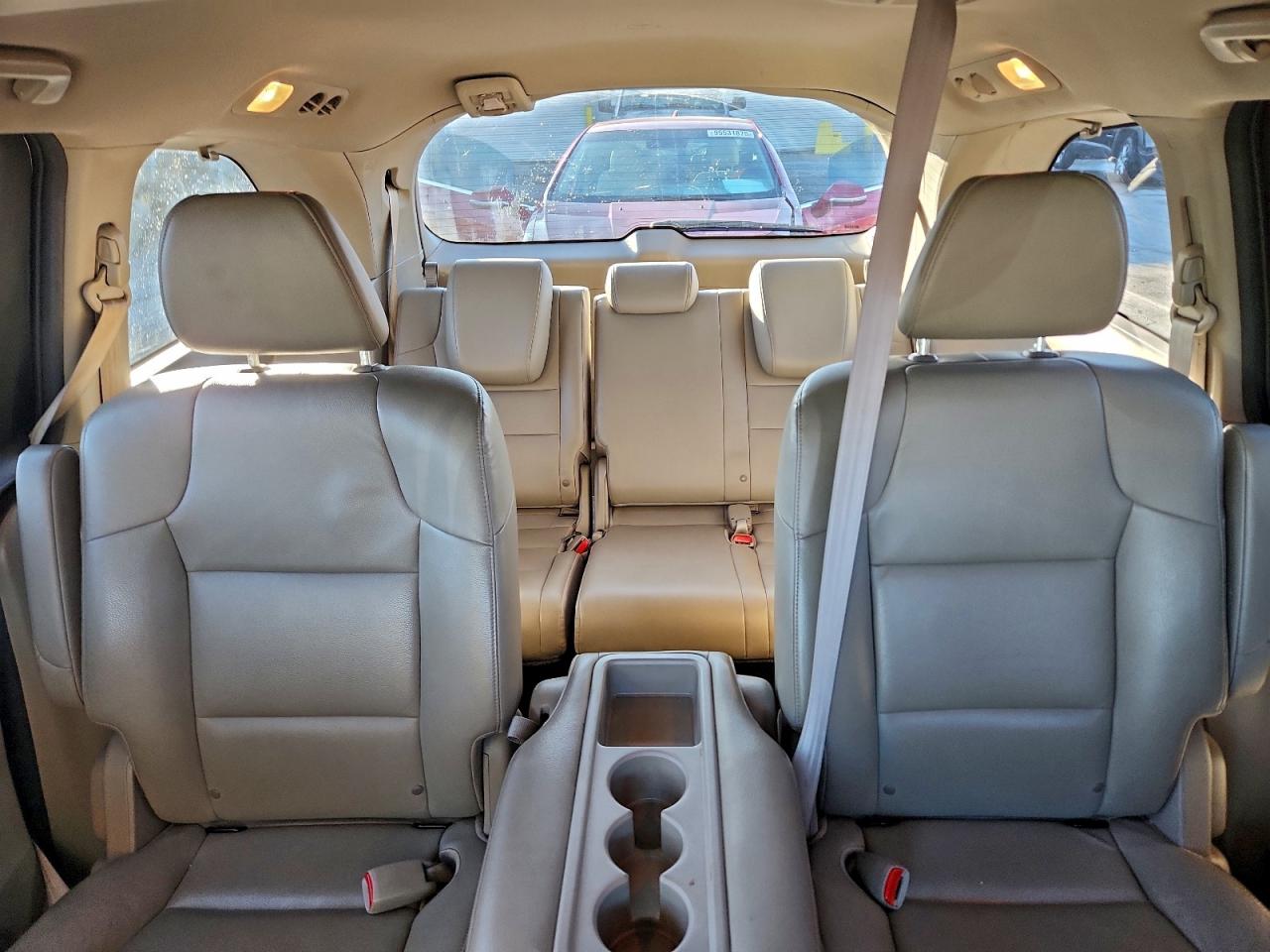 Honda Odyssey Exl Image 9