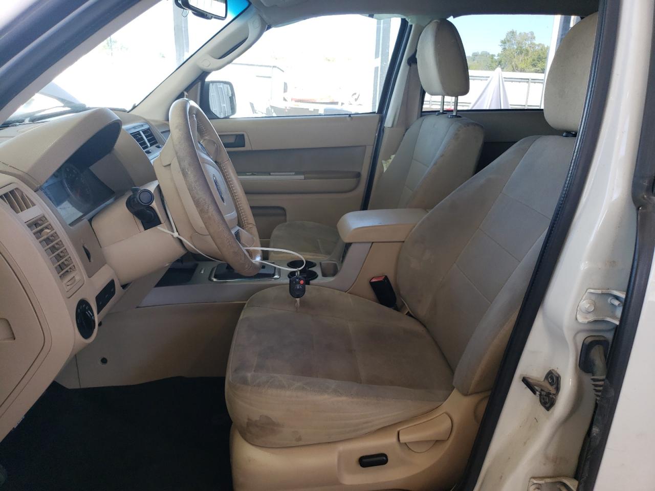 Ford Escape Xlt Image 8