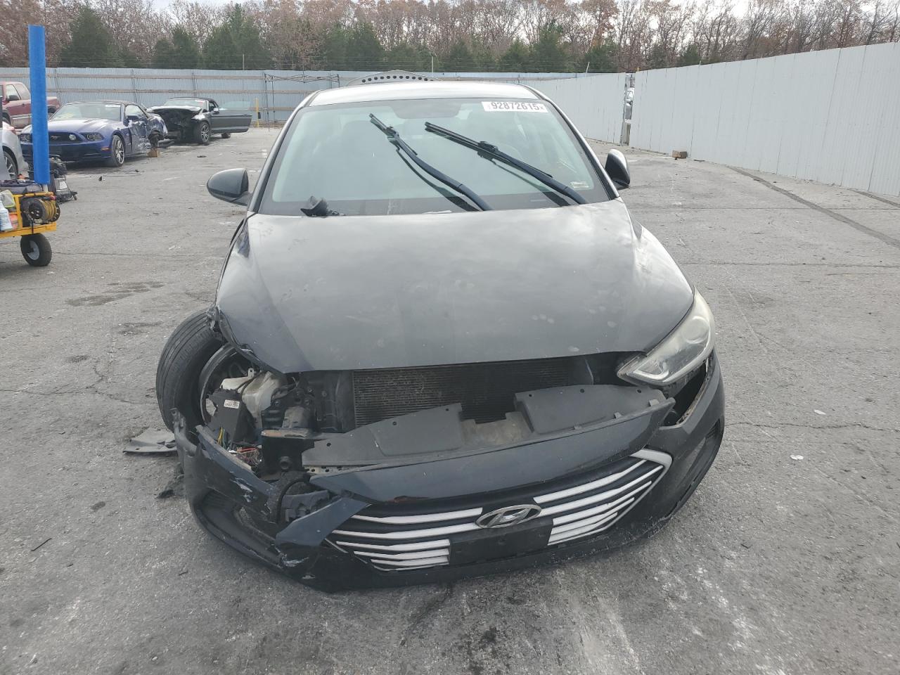 Hyundai ELANTRA Se Image 3