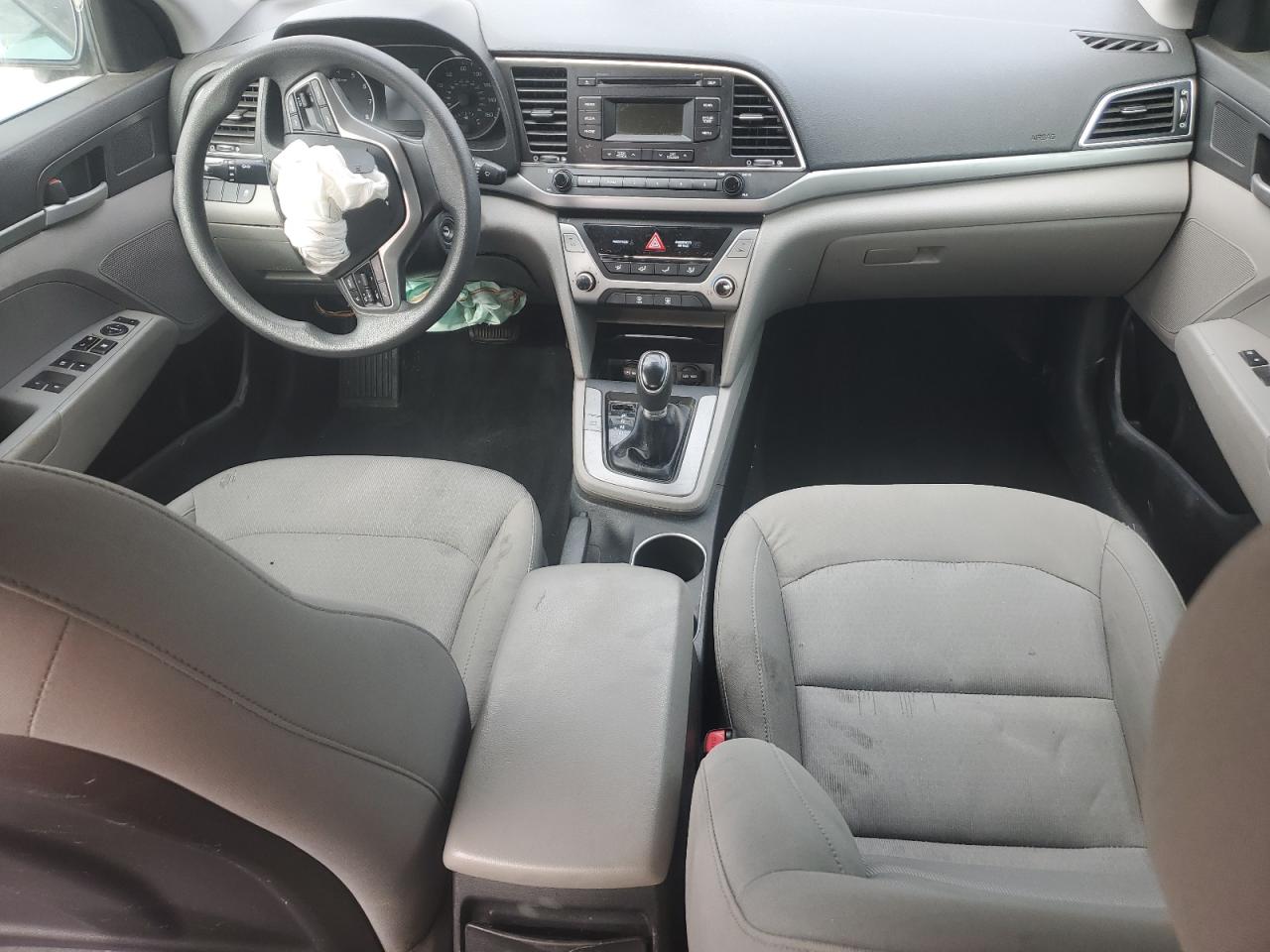 Hyundai ELANTRA Se Image 4