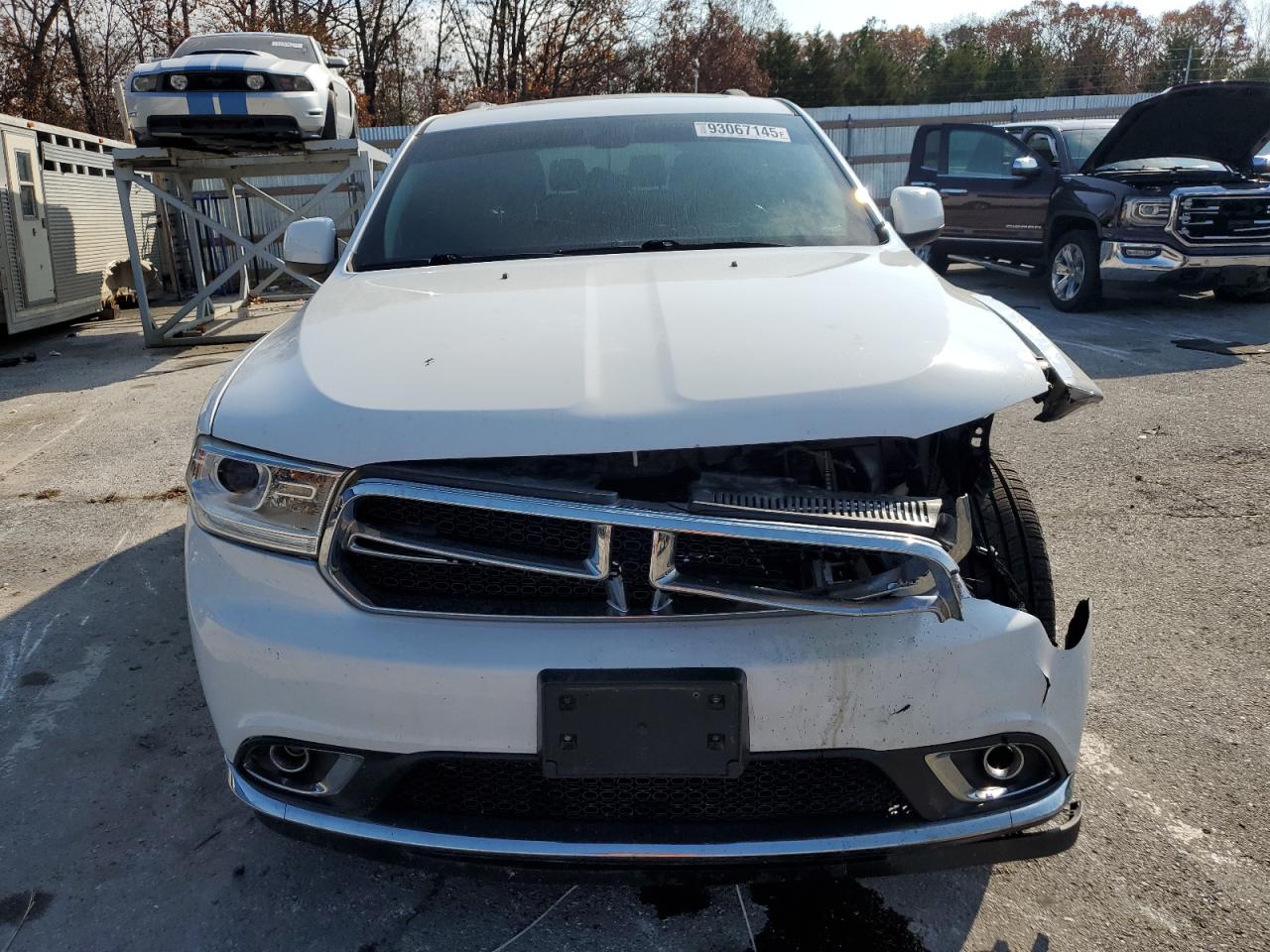 Dodge Durango Sxt Image 3