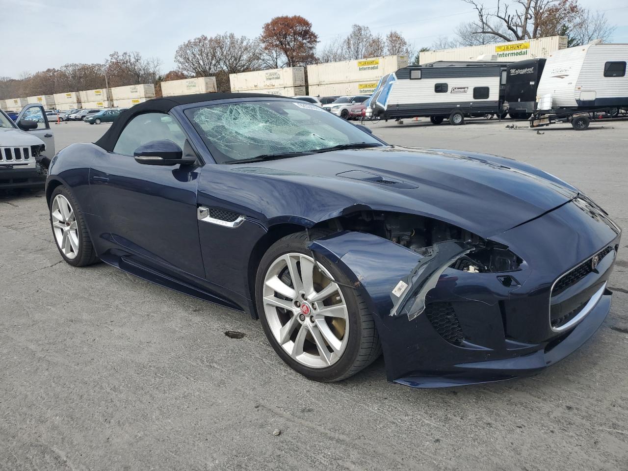 Jaguar F-TYPE S Image 8