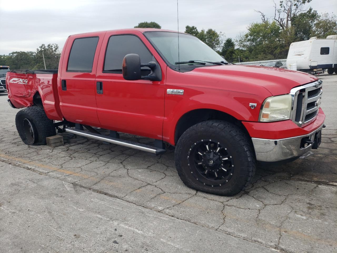 Ford F-250 Super Duty Image 5