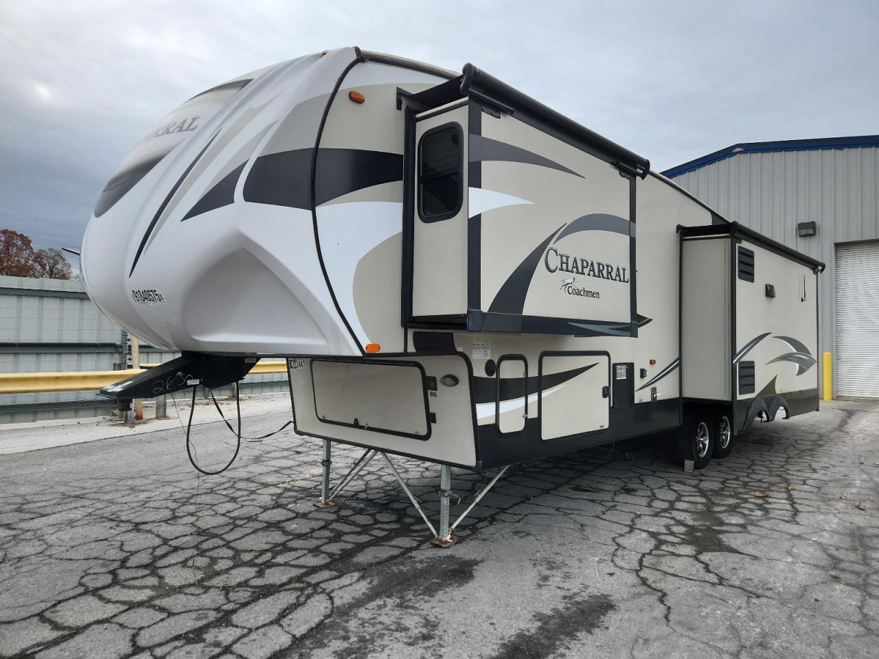 Chap Trailer Image 9