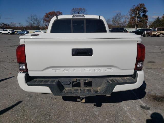 Toyota Tacoma Double Cab Image 6