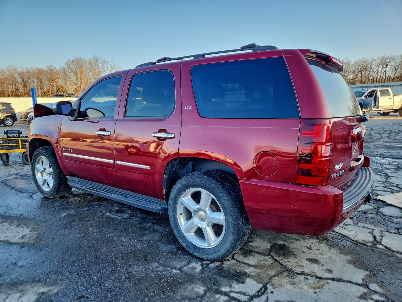 Chevrolet Tahoe K1500 Ltz Image 4