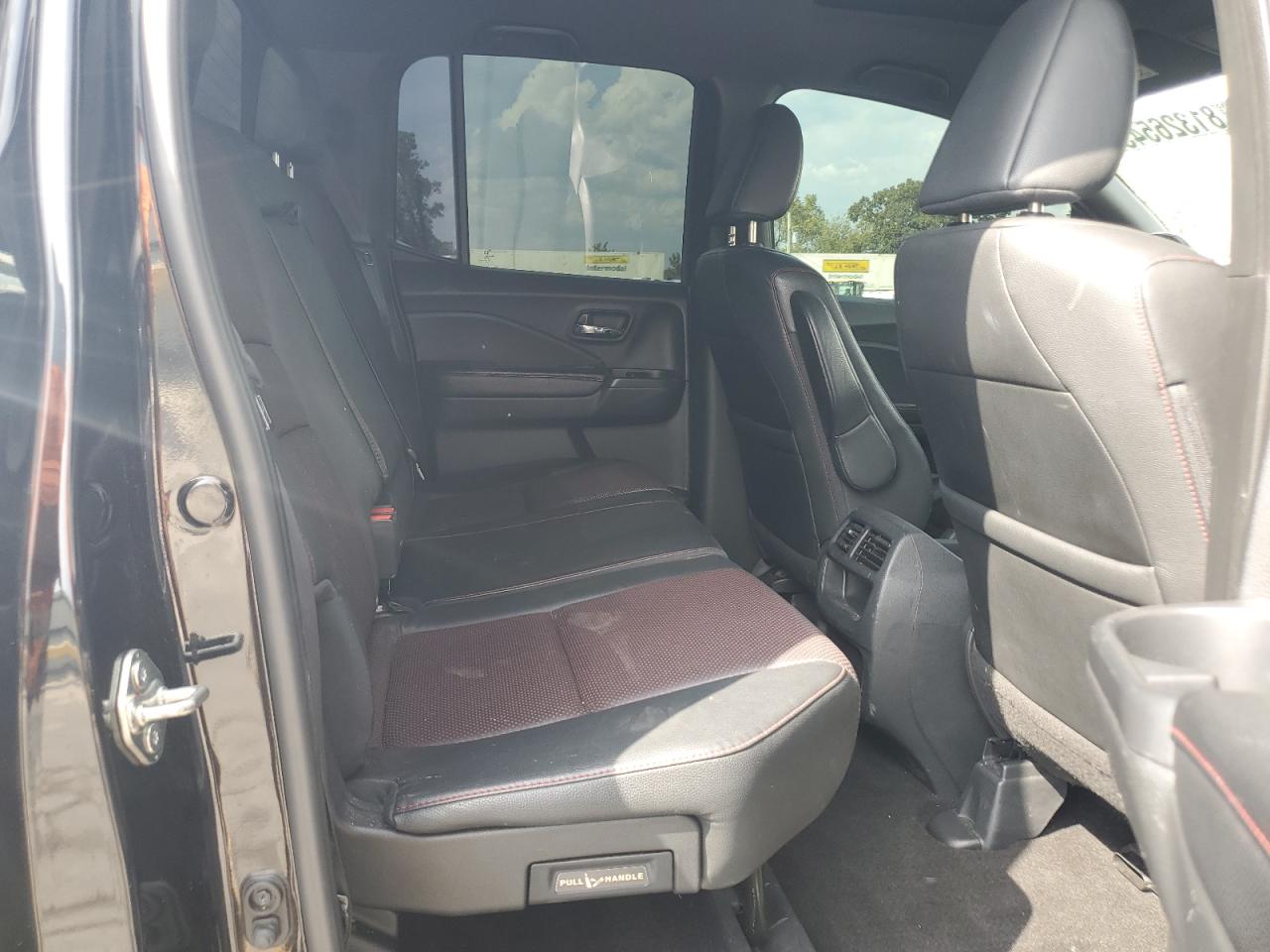 Honda Ridgeline Black Edition Image 6