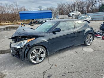  Salvage Hyundai VELOSTER