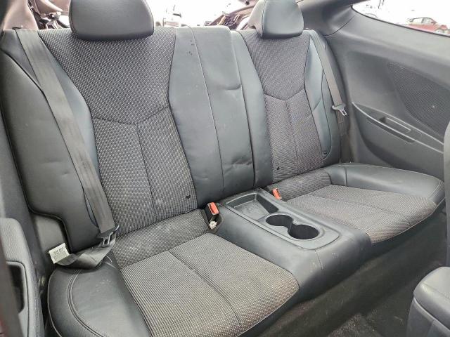 Hyundai VELOSTER Image 8