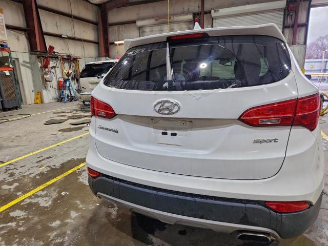 Hyundai SANTA FE Image 14