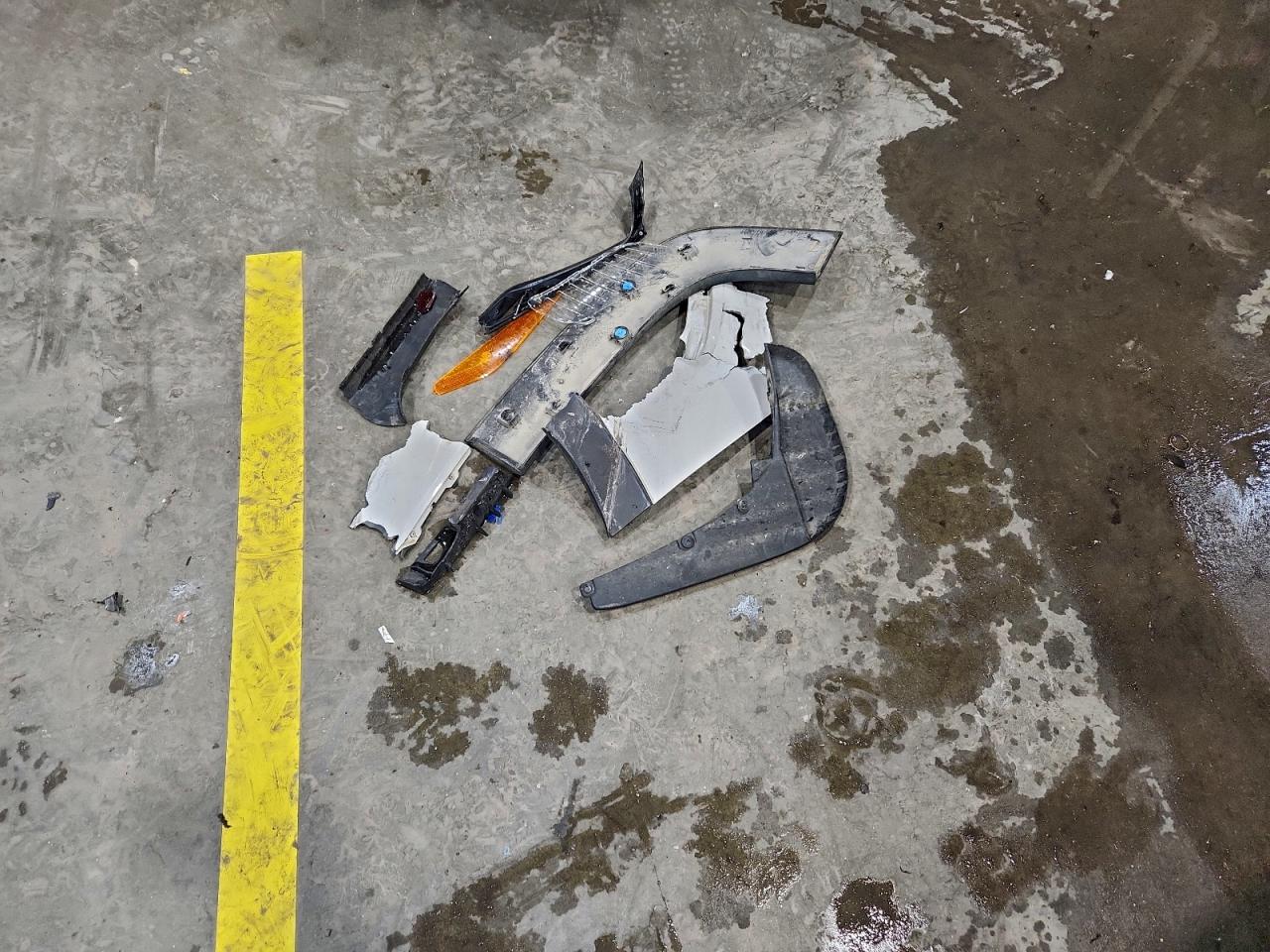 Hyundai SANTA FE Image 12