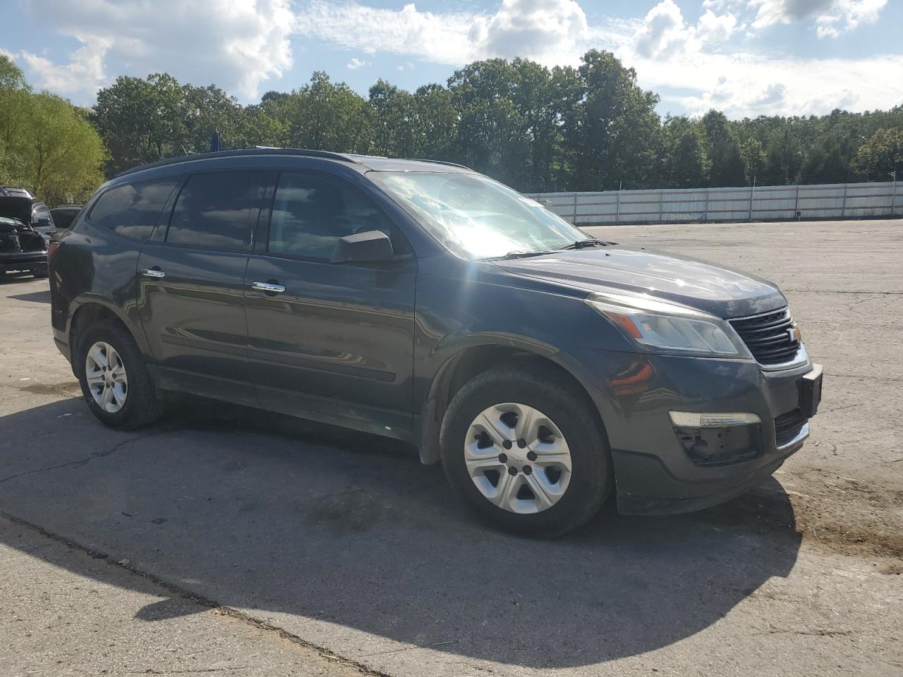 Chevrolet Traverse Ls Image 4