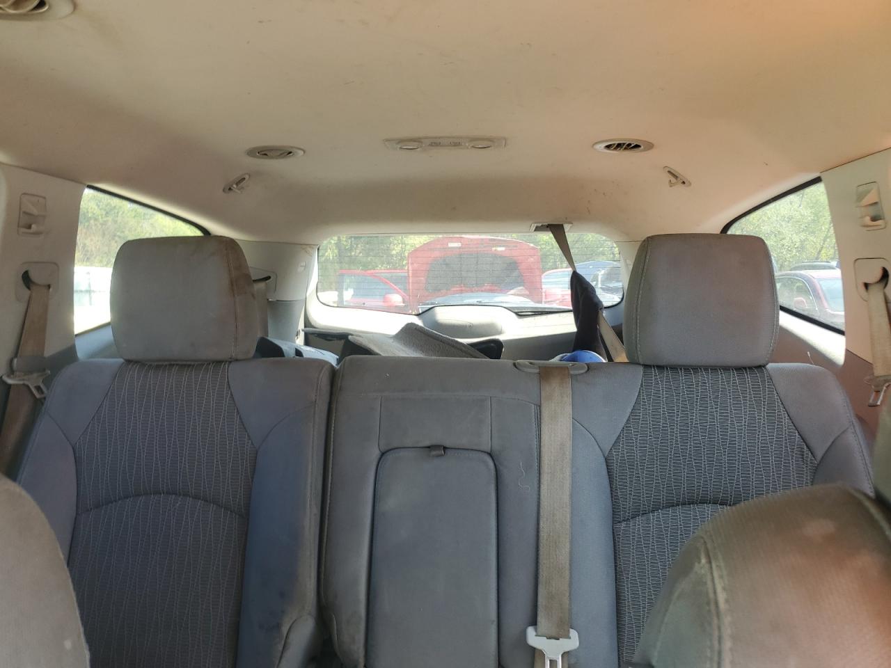 Chevrolet Traverse Ls Image 9