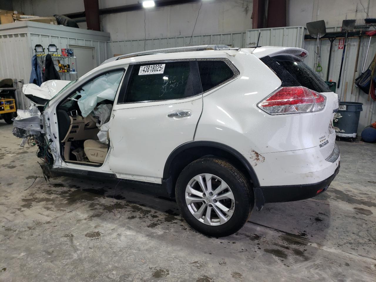 Nissan Rogue S Image 6